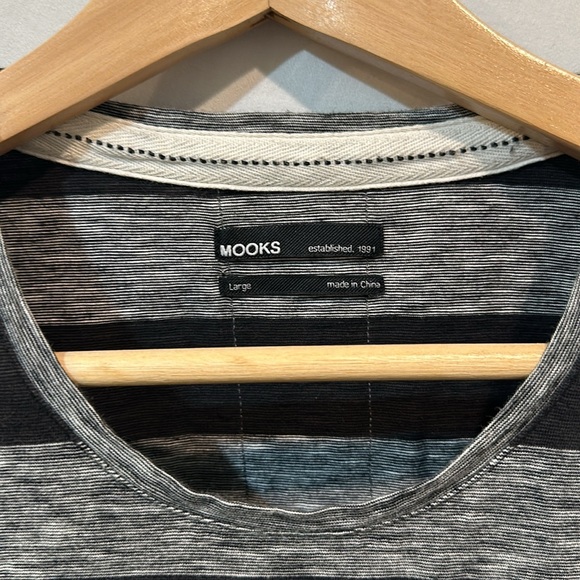 Mooks Men’s Short Sleeve Pocket Tshirt, Size Large - Picture 2 of 6